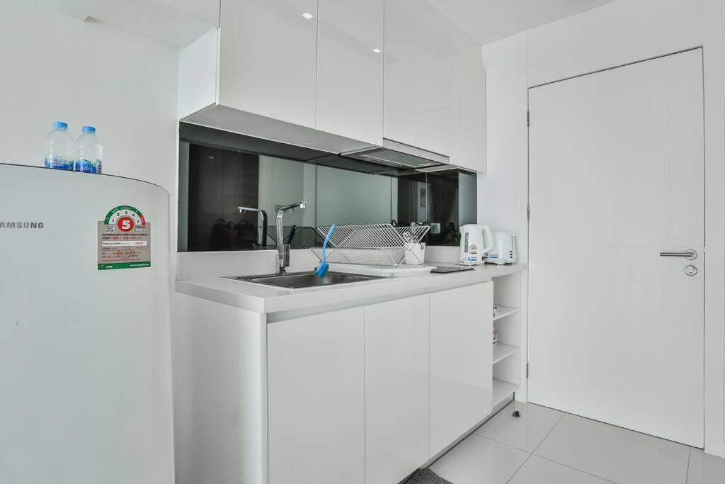 Apartment Center 7b Pattaya